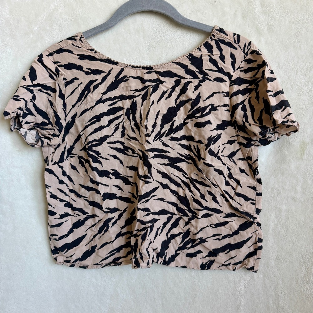 Abercrombie Fitch Tan Black Zebra Print Tie Back Crop Top Size S Crochet Trim